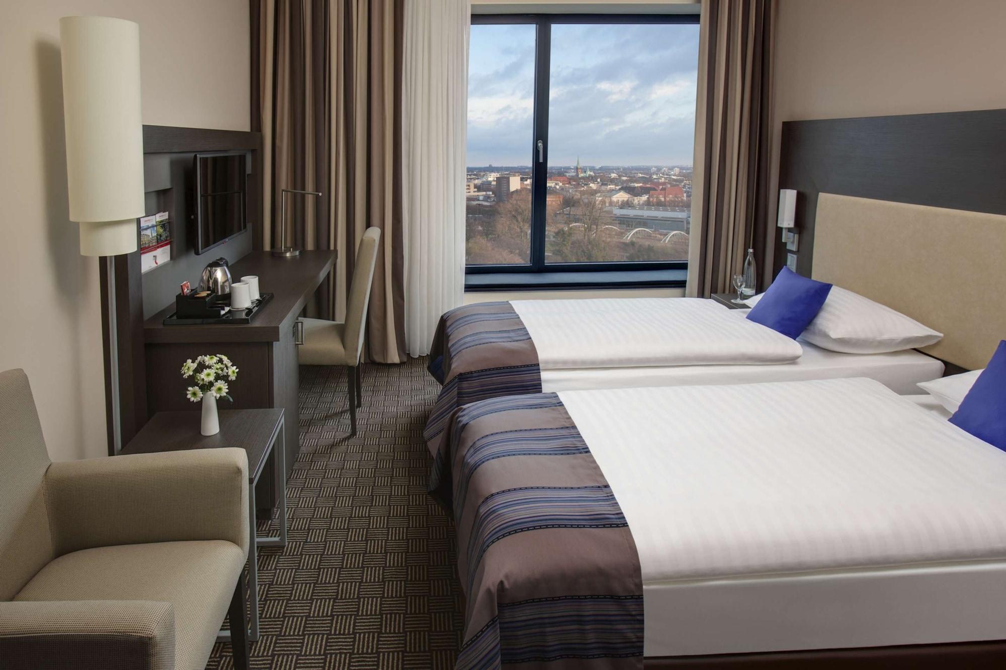 Intercityhotel Hamburg Dammtor-Messe Dış mekan fotoğraf