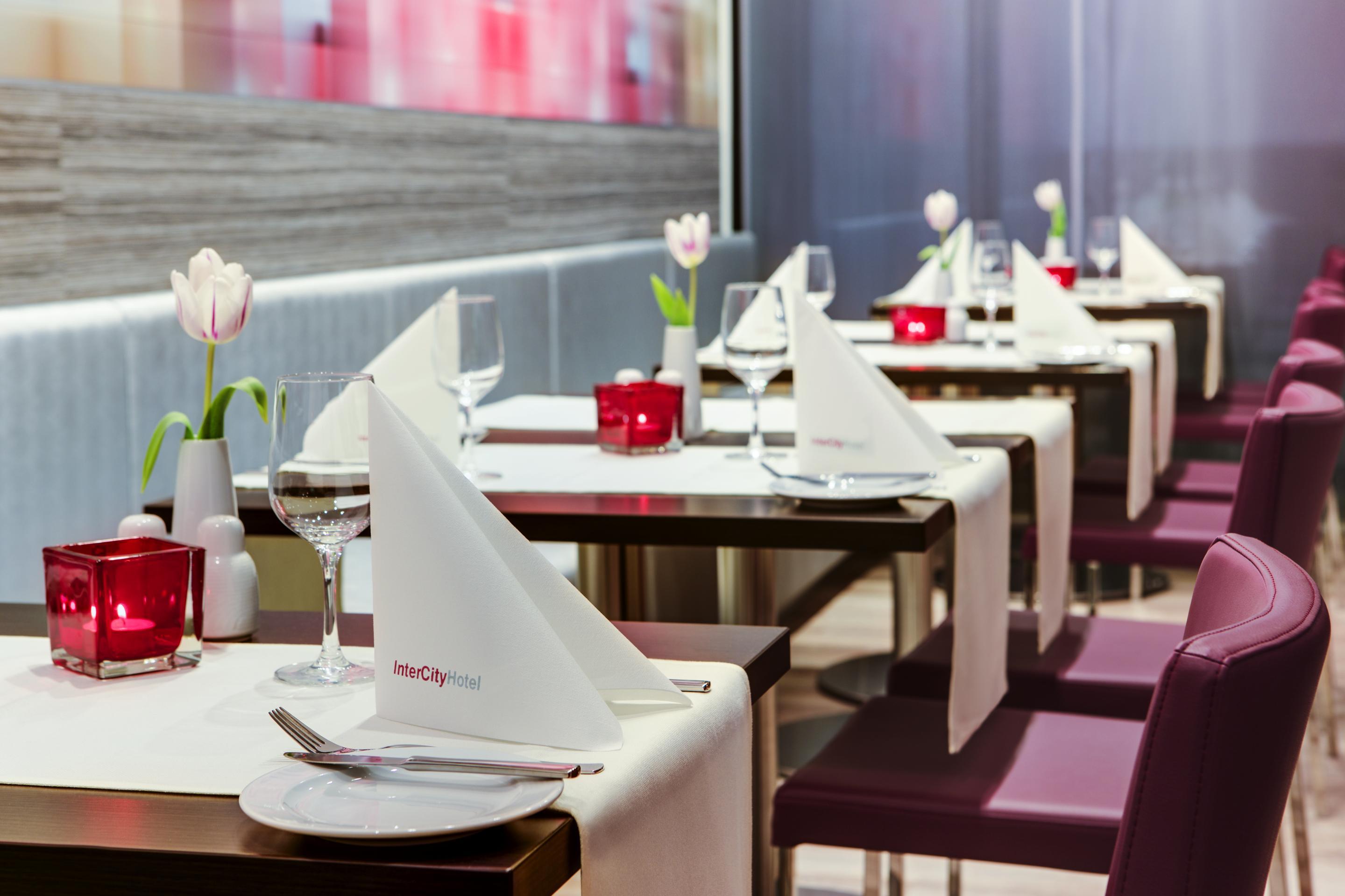 Intercityhotel Hamburg Dammtor-Messe Dış mekan fotoğraf