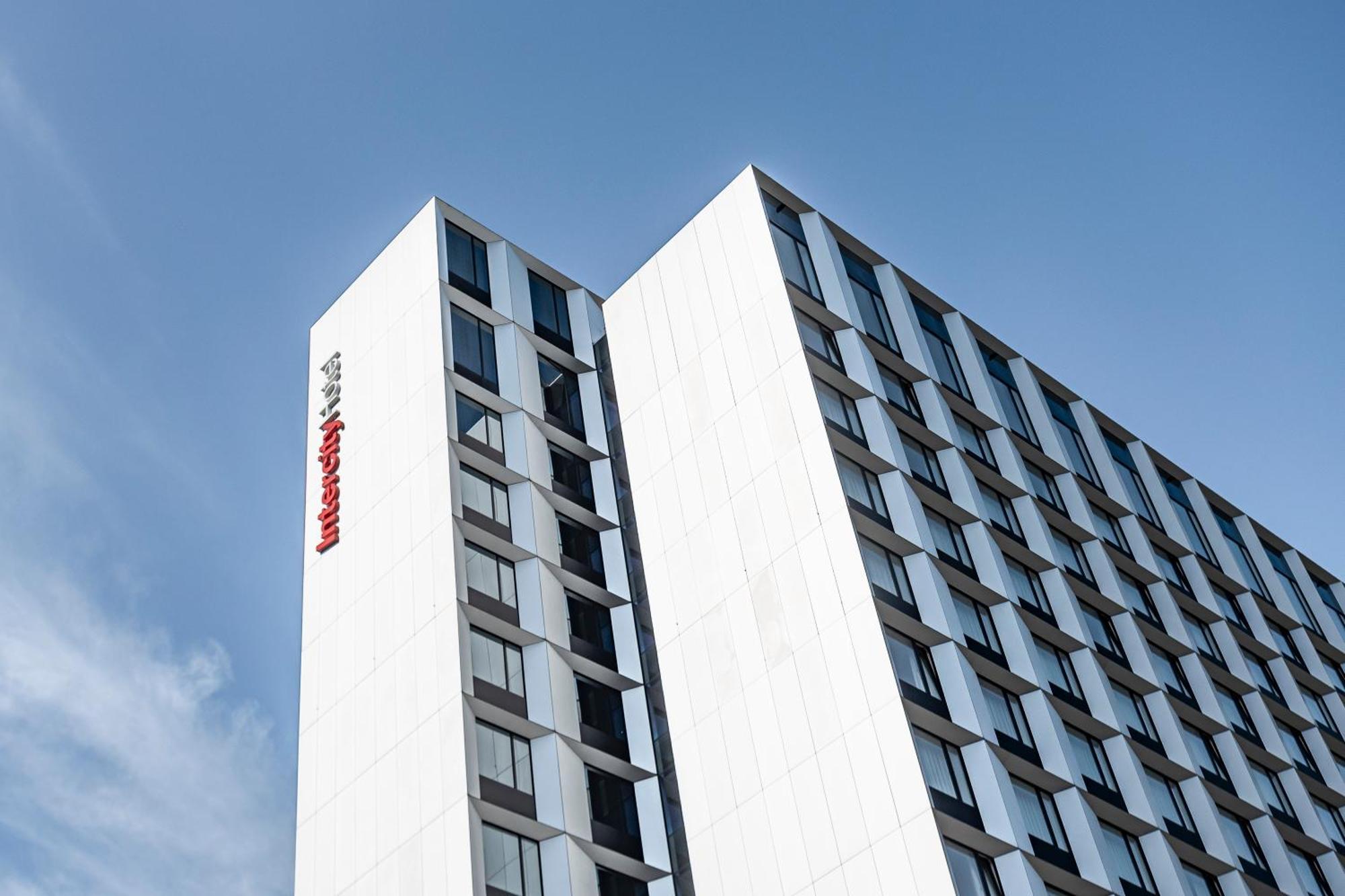 Intercityhotel Hamburg Dammtor-Messe Dış mekan fotoğraf