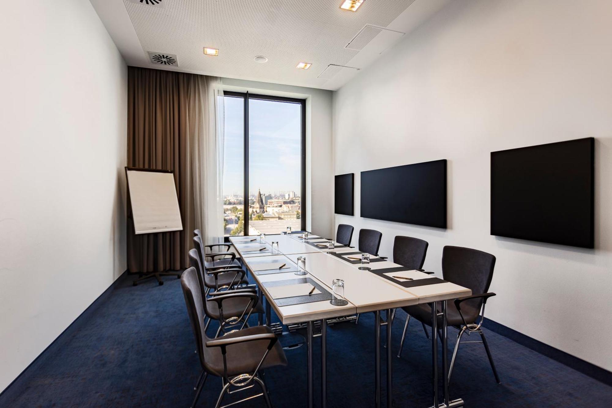 Intercityhotel Hamburg Dammtor-Messe Dış mekan fotoğraf