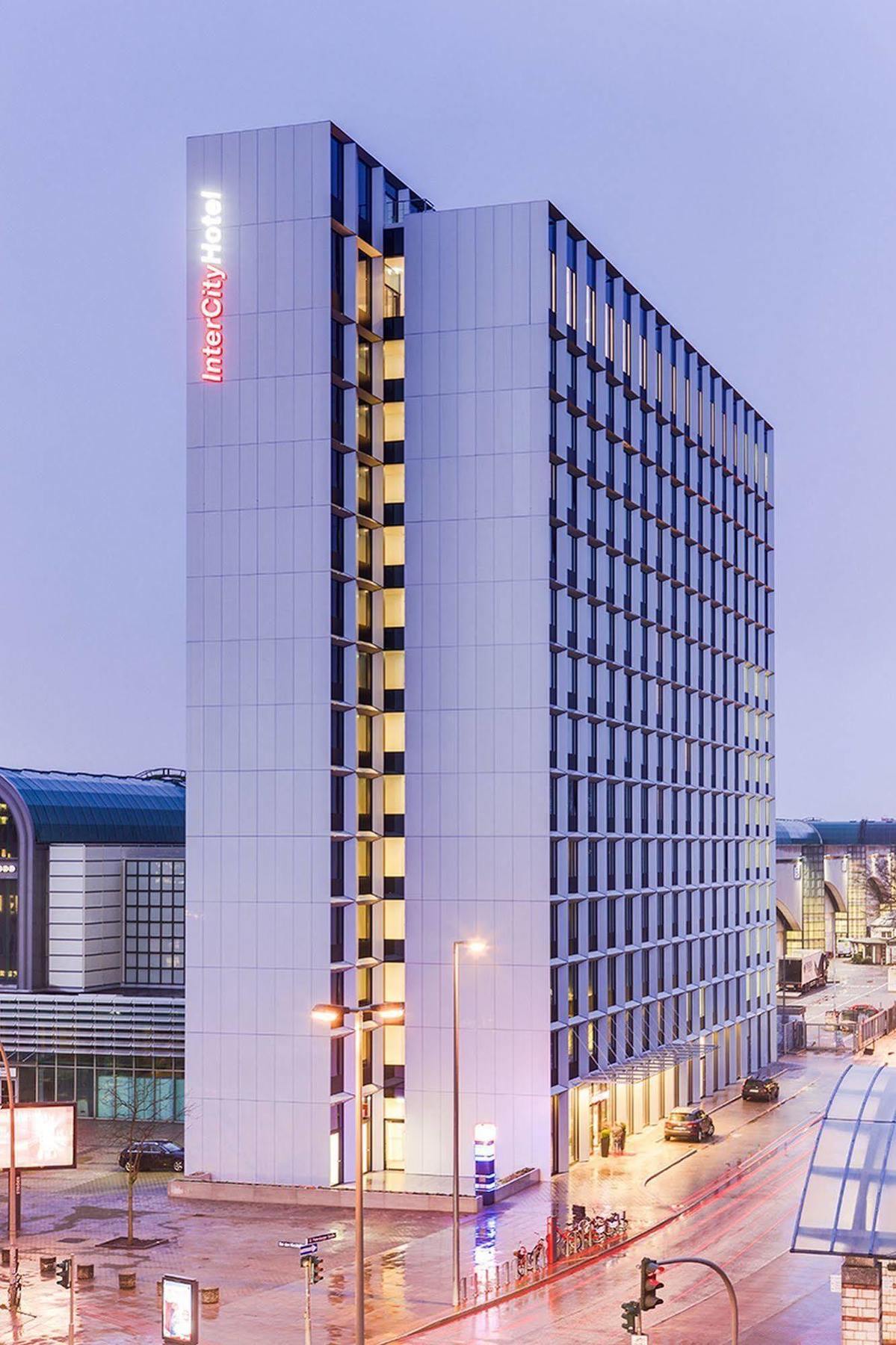 Intercityhotel Hamburg Dammtor-Messe Dış mekan fotoğraf